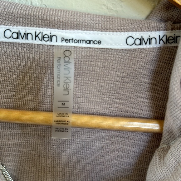 Calvin Klein Women's Ruched Long Sleeve Zip Front Hoodie - Picture 4 of 5